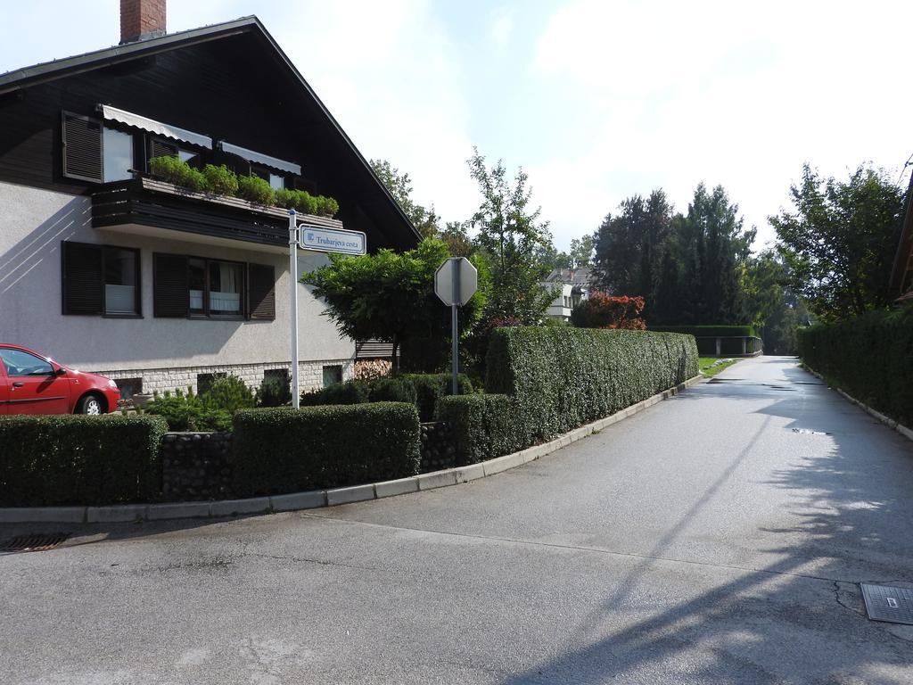 Guest House Vera Bled Exteriör bild