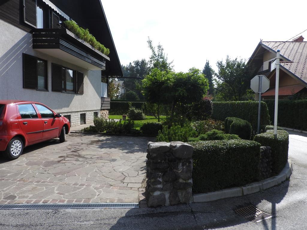 Guest House Vera Bled Exteriör bild